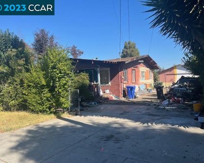 36916 Olive Street, Newark