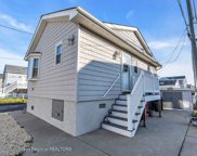 121 W Dune Way, Lavallette image