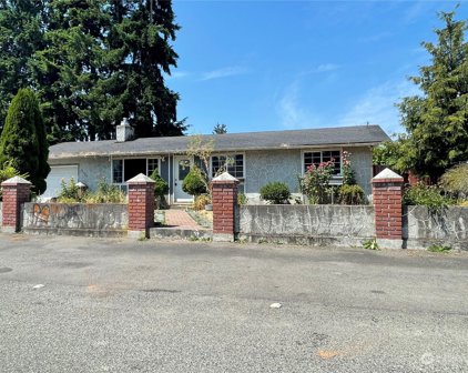 17022 6th Avenue Ct E, Spanaway