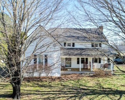 8989 Twelve Corners Rd, Lascassas