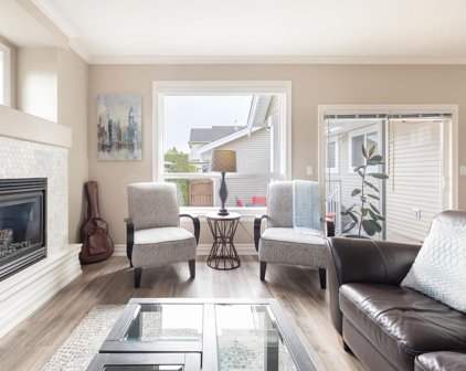15696 24 Avenue, Surrey
