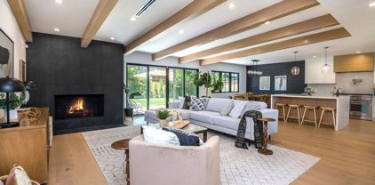 13937 Margate Street, Sherman Oaks