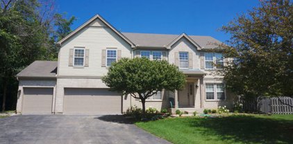 145 S Oakleaf Road, Algonquin