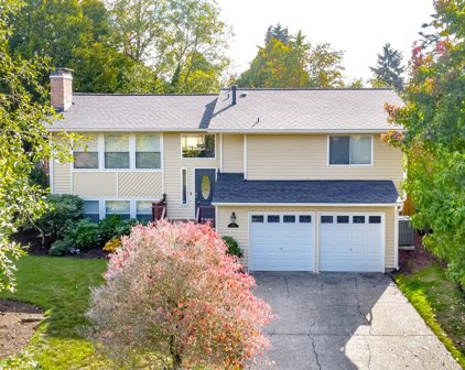 33906 28th Place SW, Federal Way