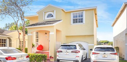 11981 Nw 12th St, Pembroke Pines