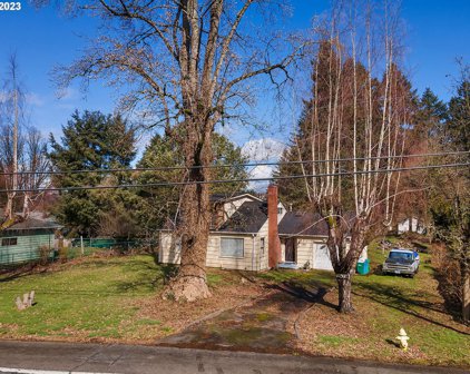 18038 SE RIVER RD, Milwaukie