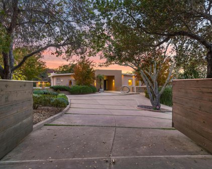 130 Eleanor DR, Woodside