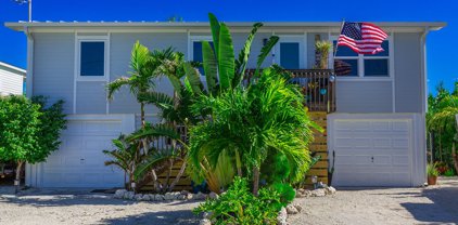 219 Lobstertail Road, Big Pine
