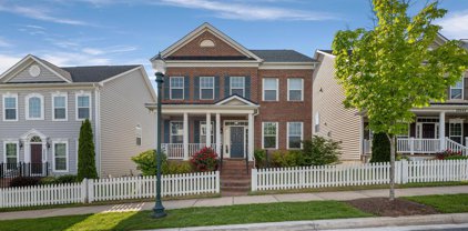 22644 Shining Harness St, Clarksburg