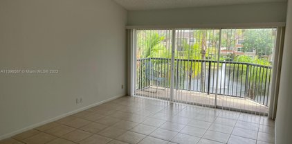 9033 Wiles Rd Unit #304, Coral Springs