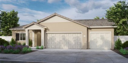 28345 Cats Claw Drive, Winchester