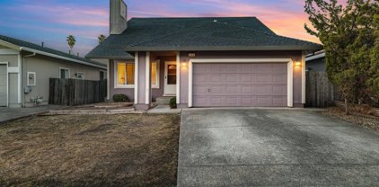 1372 Graymill Court, Rohnert Park