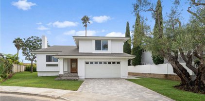 8182 Whitburn Circle, Huntington Beach
