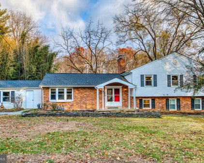 13124 Chestnut Oak Dr, Gaithersburg