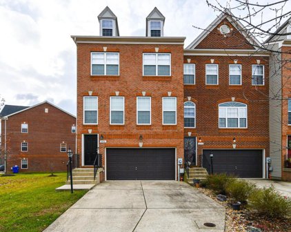 4952 Olympia Pl, Waldorf