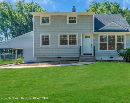 18 Maplewood Drive, Middletown