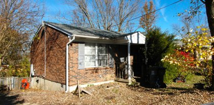 600 Monroe St, La Grange