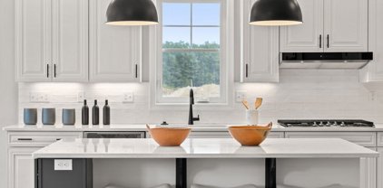 100 Orchard Dr Unit 1, Sudbury