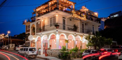Wilkes Commercial Building, Cabo San Lucas