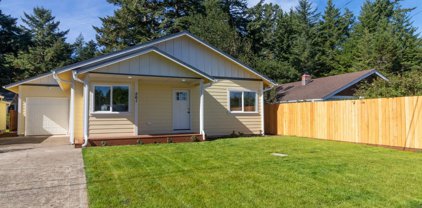 561 HEMLOCK ST, Florence