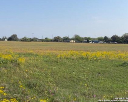 5 ACRES Adkins St Hedwig, St Hedwig