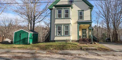 35 Charles Street, Milton