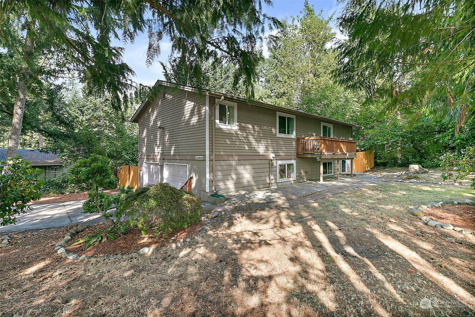 22411 N Clear Lake Boulevard SE, Yelm MLS 2149023 Skyline