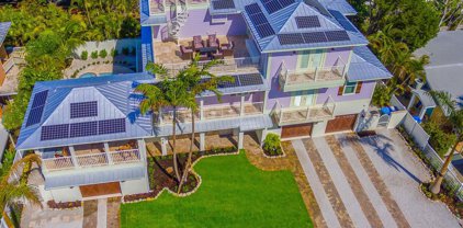 106 81st Street, Holmes Beach
