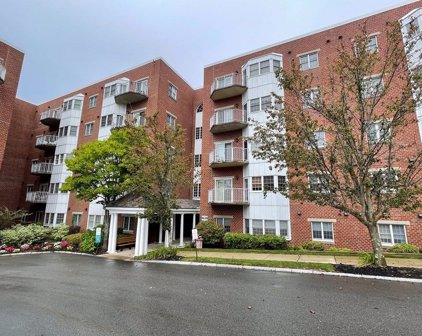 148 Main St Unit B432, North Andover