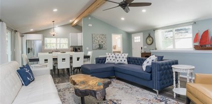 8625 White Oak  Drive, Rogers