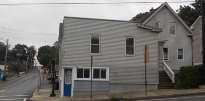 42 Washington St, Hudson