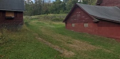 58 Dock Watch Hollow Rd, Warren Twp.