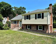 1035 Southam Drive, Chesterfield image