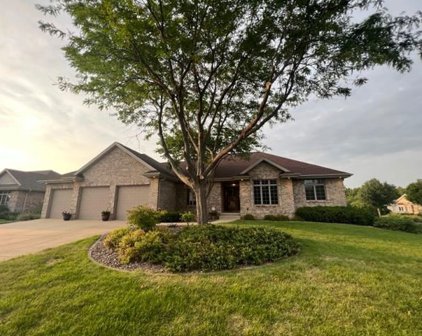 2328 Mccoomsky Lane, Sun Prairie