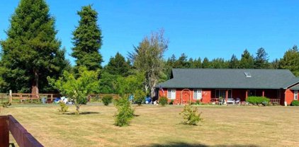 100 Schlack, Crescent City
