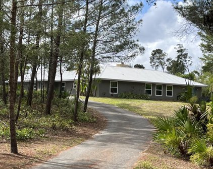 1420 War Eagle Boulevard, Titusville