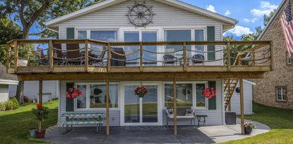 379 Pepper Drive, Mattawan