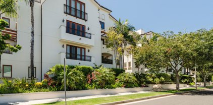 261 S Reeves Dr Unit 204, Beverly Hills