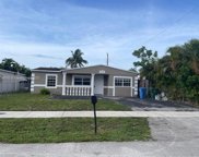420 Nw 52nd St, Oakland Park image