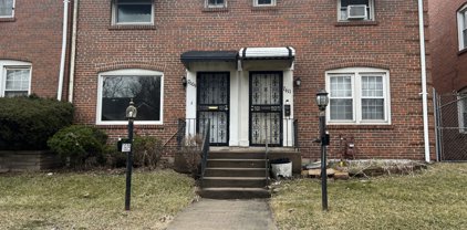7609 S Euclid Avenue, Chicago
