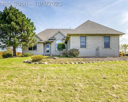 2180 Eagling, Capac Vlg