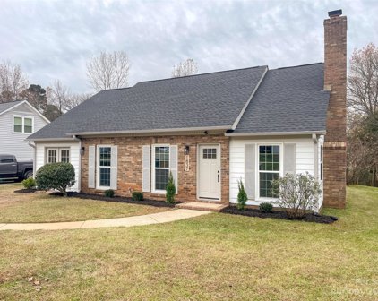 1837 Burgandy  Drive, Charlotte