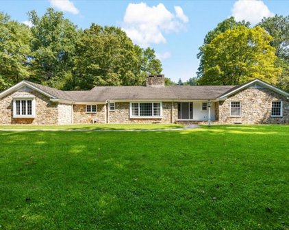 54 Naughright Rd, Washington Twp.