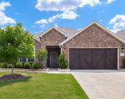 2722 Gulf Shore  Drive, Lewisville image