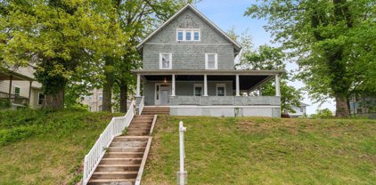2505 Roslyn Ave, Baltimore
