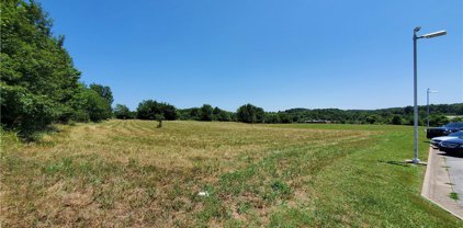 Johnson Mill  Boulevard, Johnson