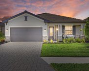 5129 Coral Reef Way, Lakewood Ranch image