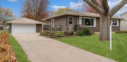 2061 Garnet Lane, Eagan