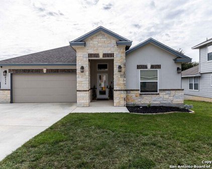 8314 Comanche Pass, Converse