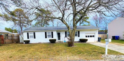 401 Hudson Drive, Brick